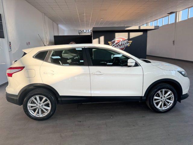 NISSAN Qashqai 1.2 DIG-T Acenta