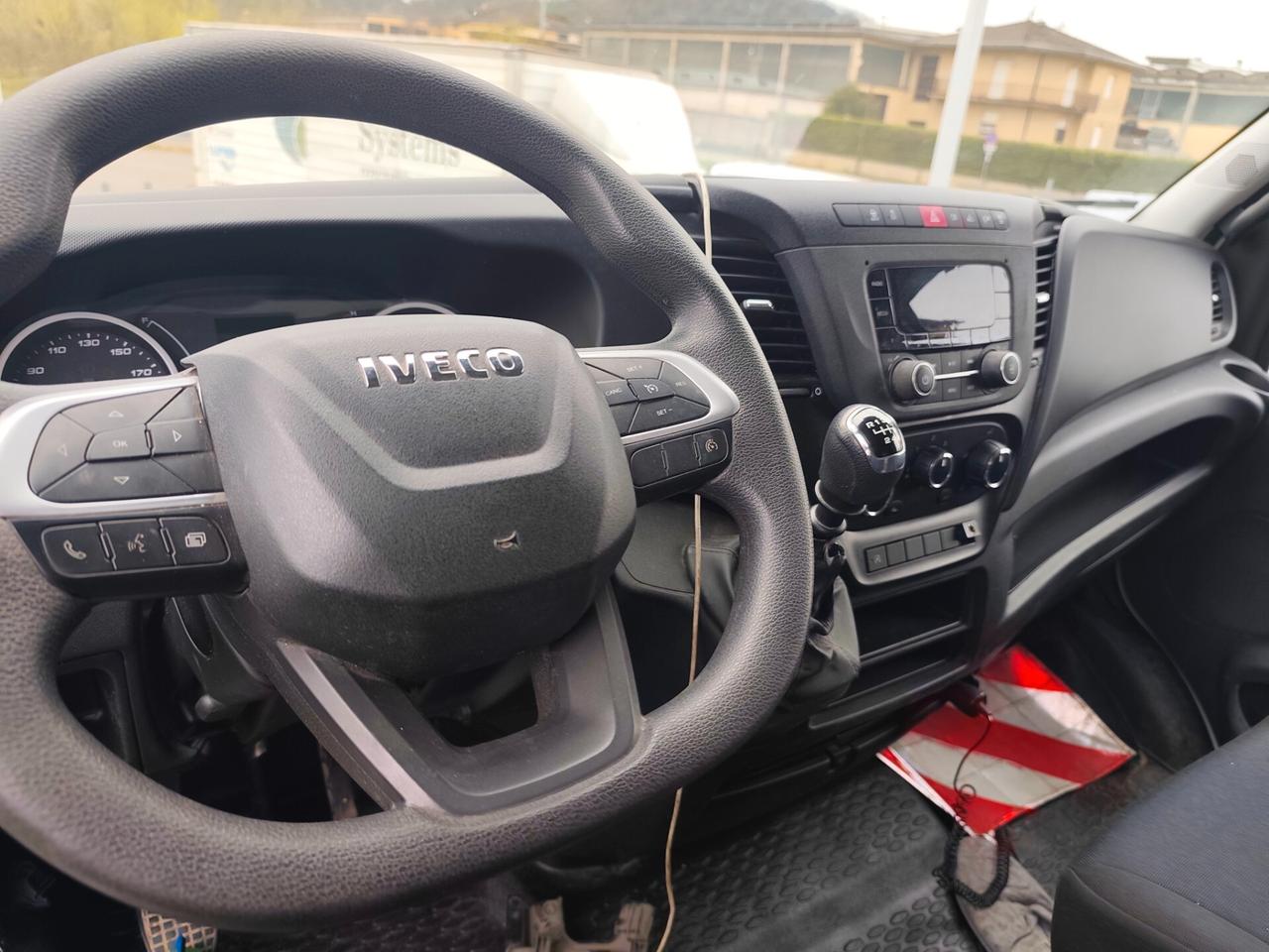 Iveco Daily 35C14 BTor 2.3 HPT PM-RG Cabinato