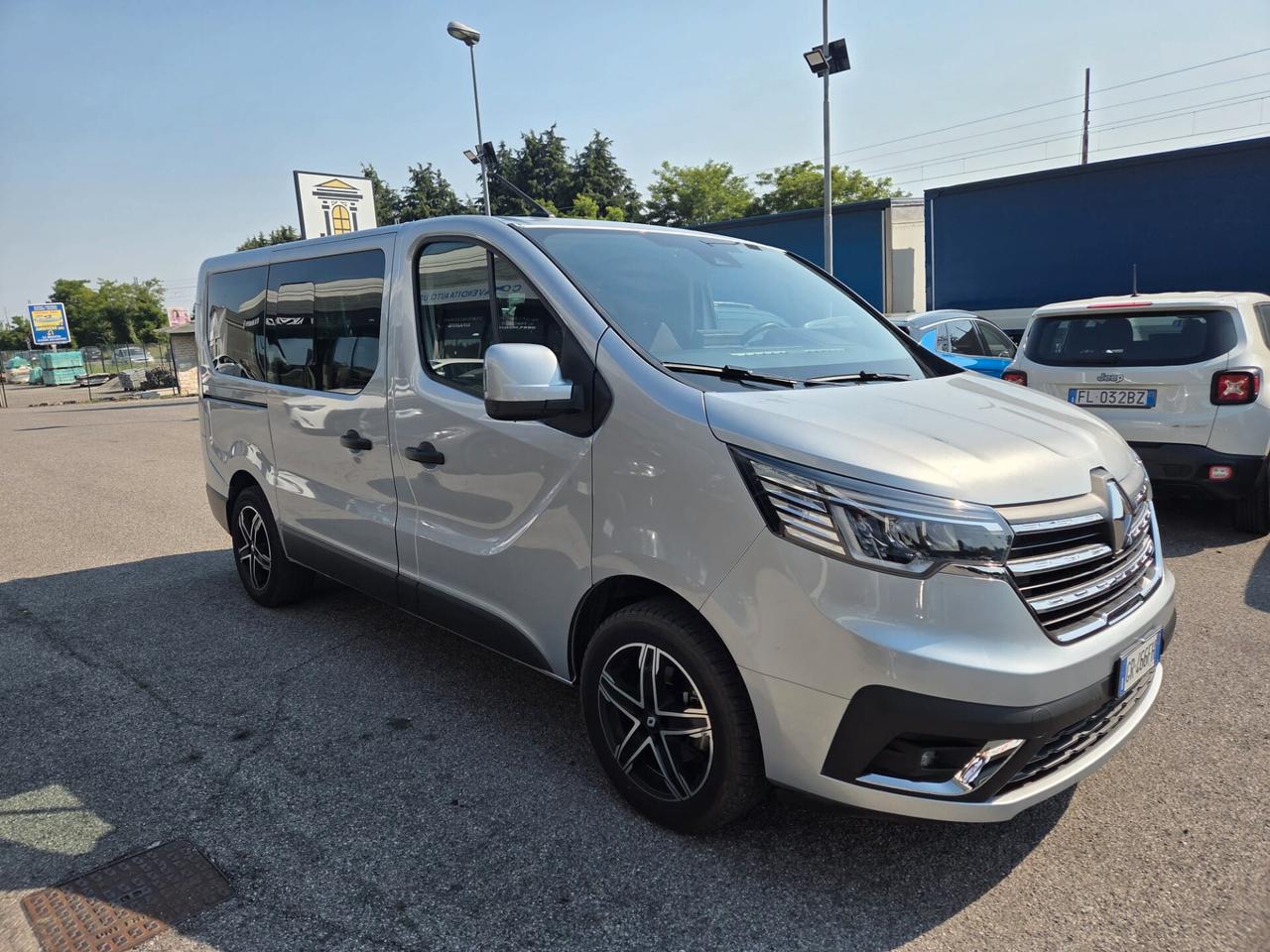 Renault Trafic BluedCi 150CV EDC PL-TN SpaceClass *9 POSTI*AUTOMATIC*2.0 DCI 150CV*UNIPROPRIETARIO*TAGLIANDI CERTIF…