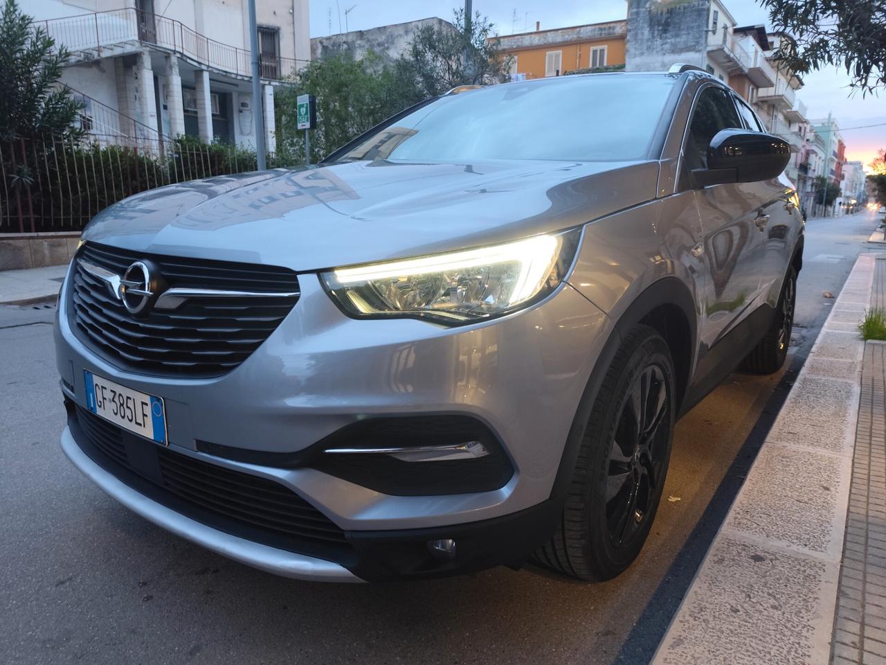 Opel Grandland X 1.5 diesel 130CV AUTOMATICA