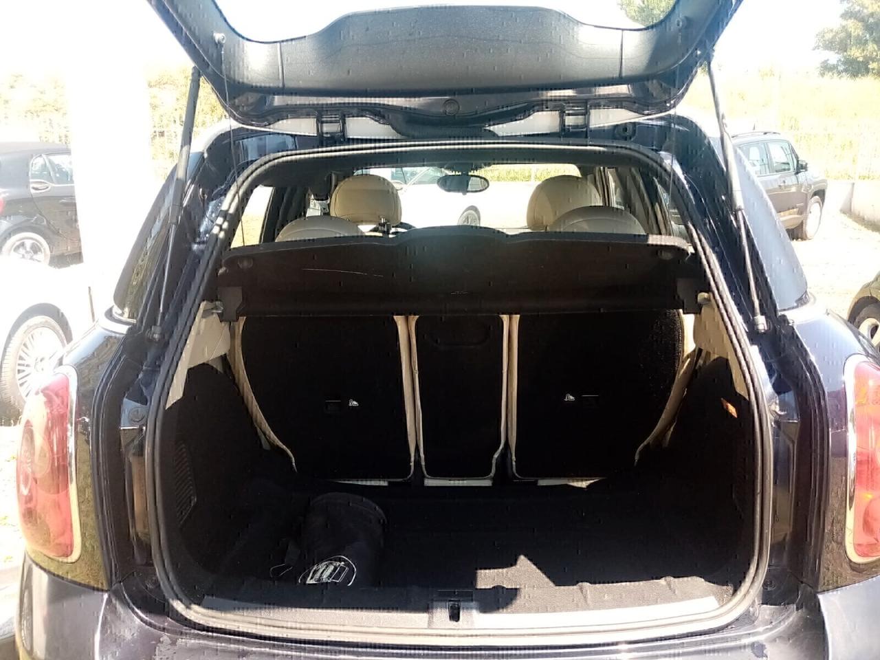 MINI 1.6 COOPER D COUNTRYMAN