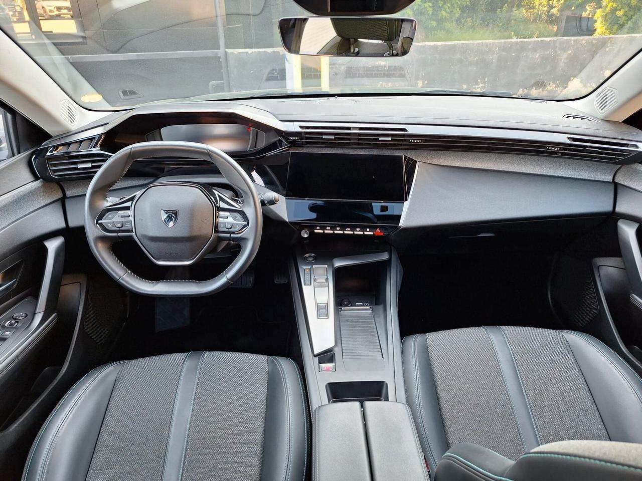 Peugeot 308 PureTech Turbo 130 S&S EAT8 Allure Pack X NEOPATENTATI UNICO PROPRIETARIO IVA ESPOSTA