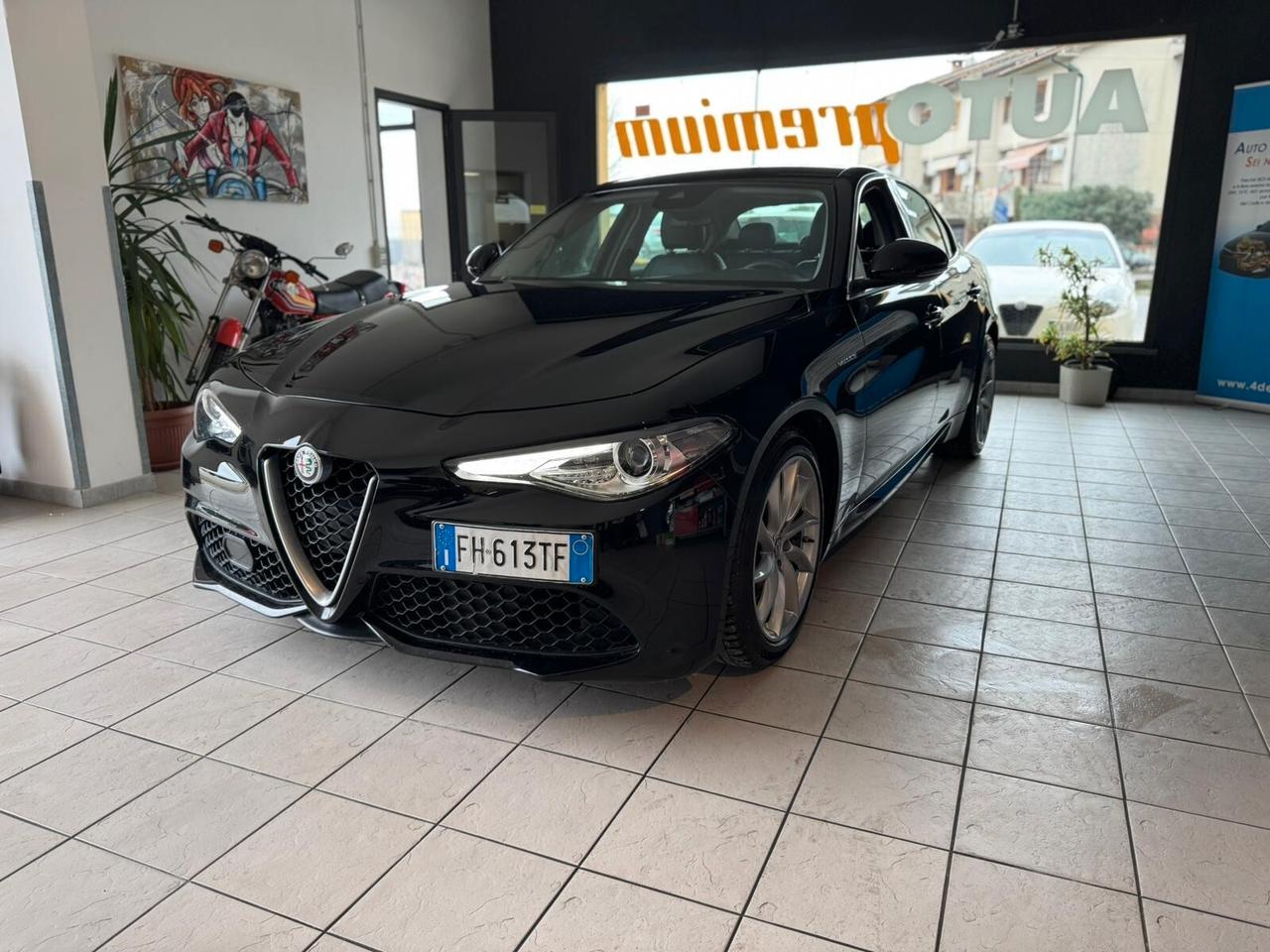 Alfa Romeo Giulia 2.2 Turbodiesel 210 CV AT8 AWD Q4 Veloce