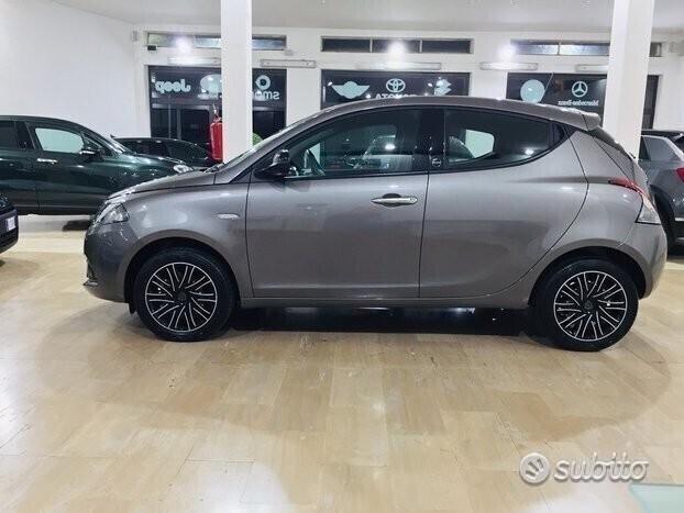 LANCIA Ypsilon 1.0 FireFly 5p. Hybrid Gold