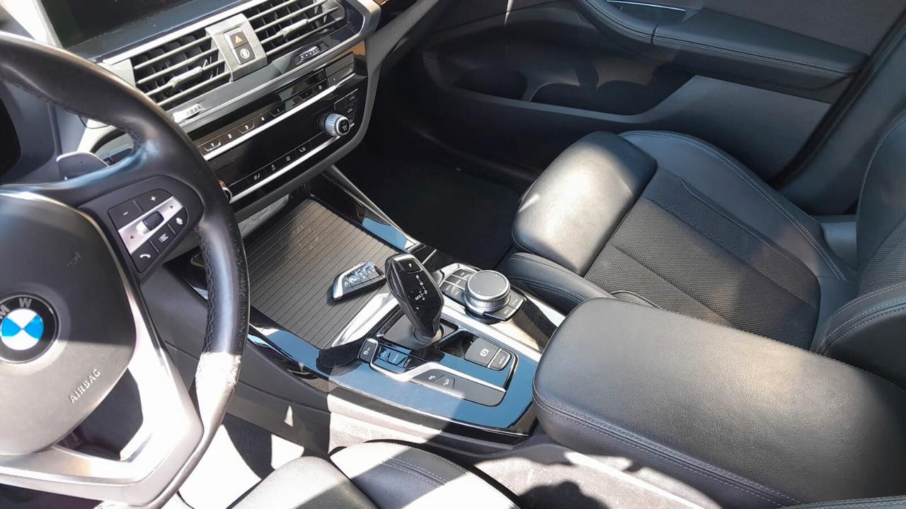 Bmw X3 xDrive20d Luxury