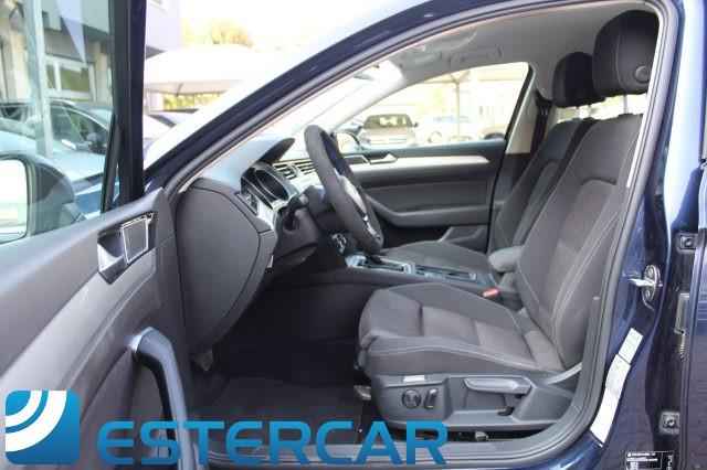 VOLKSWAGEN Passat Variant 1.6 TDI DSG Comfortline