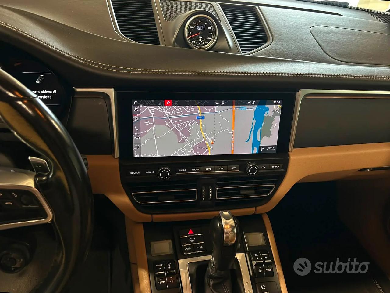 PORSCHE MACAN 2.0