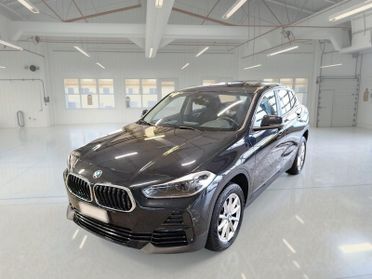 BMW X2 sDrive 18d Business X