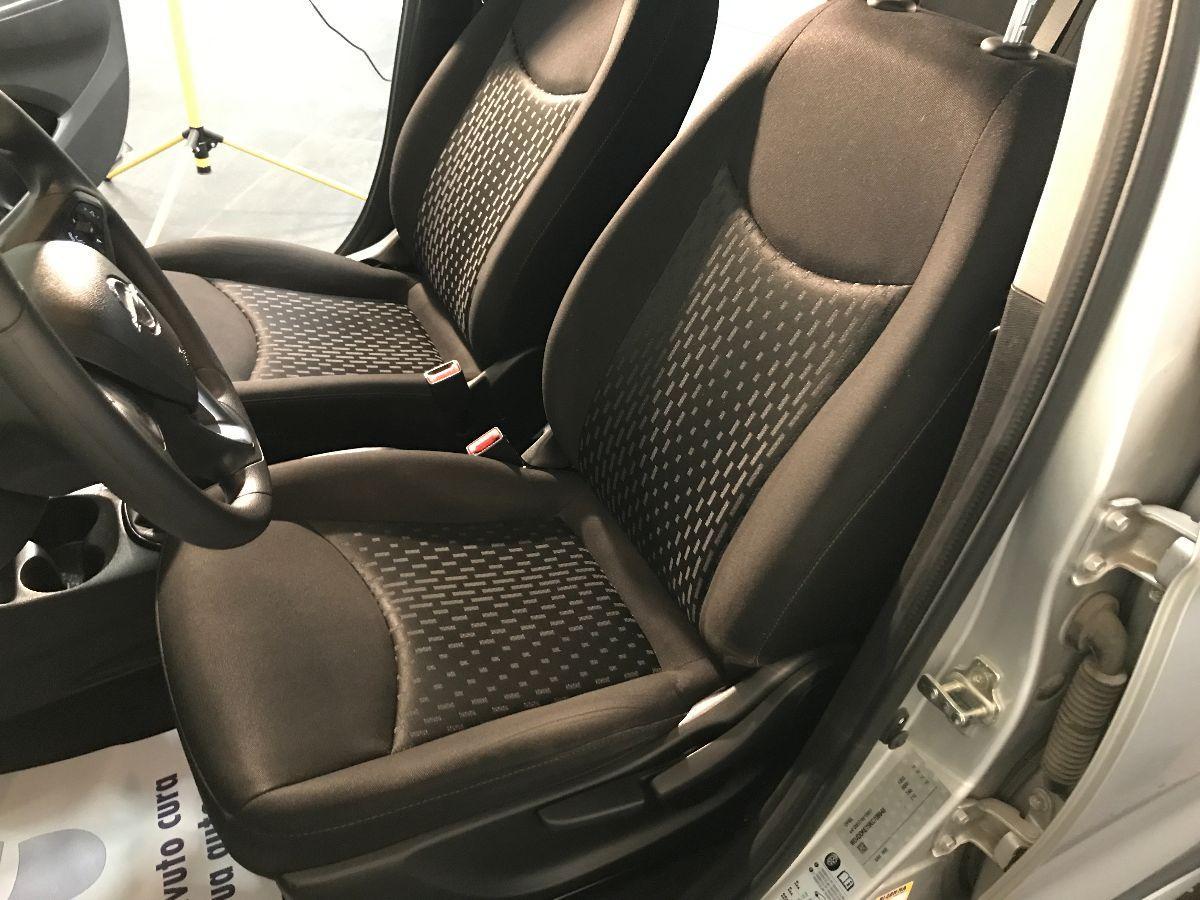 OPEL Karl Rocks 1.0 73 CV