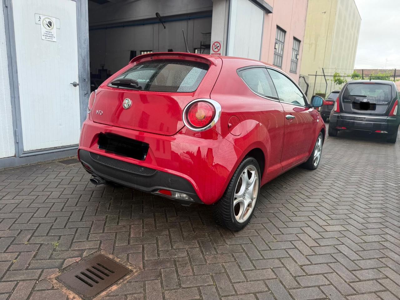 Alfa Romeo MiTo 1.3 JTDm-2 95 CV S&S Distinctive