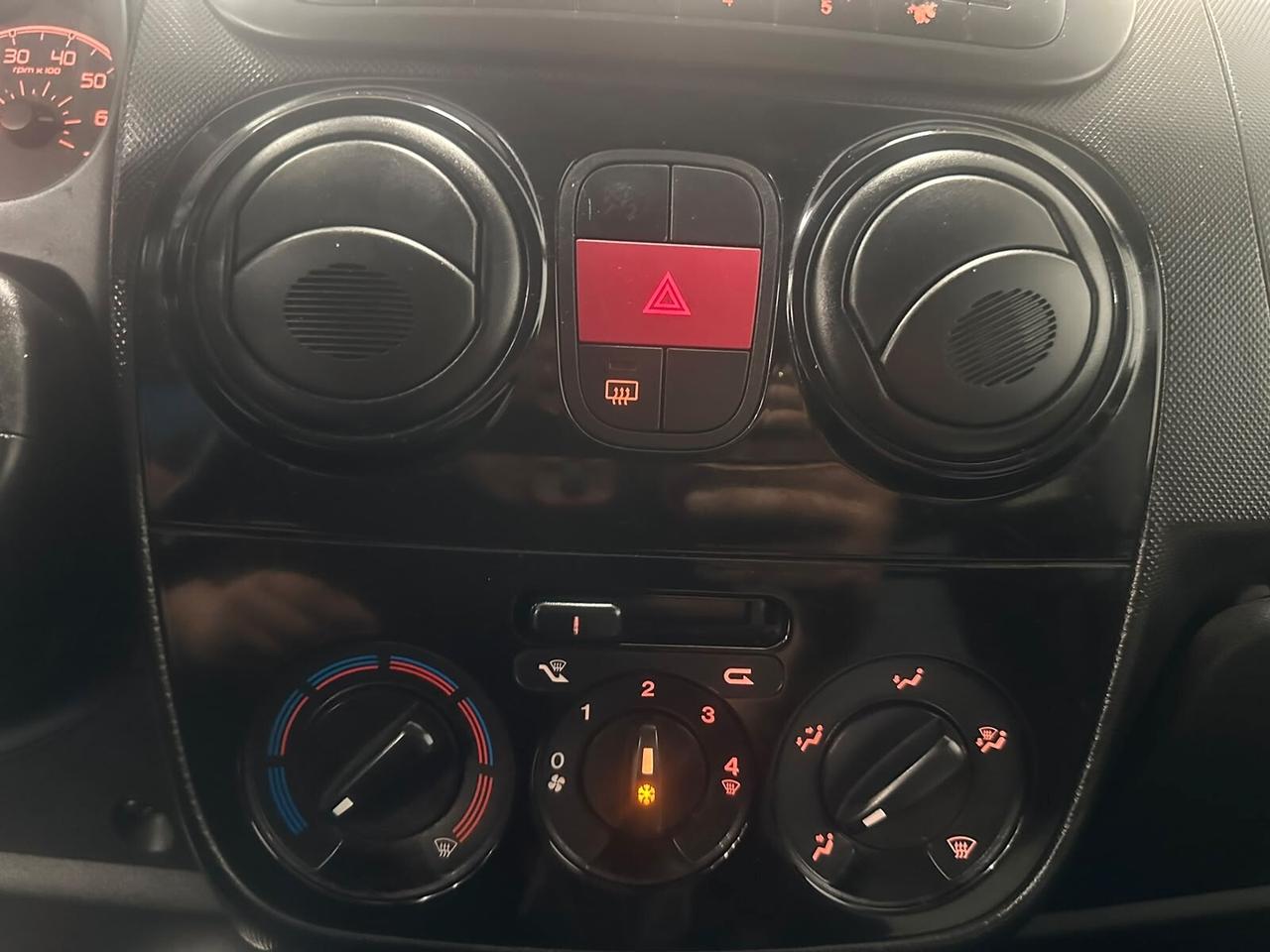Fiat Qubo 1.3 MJT 95 CV Trekking