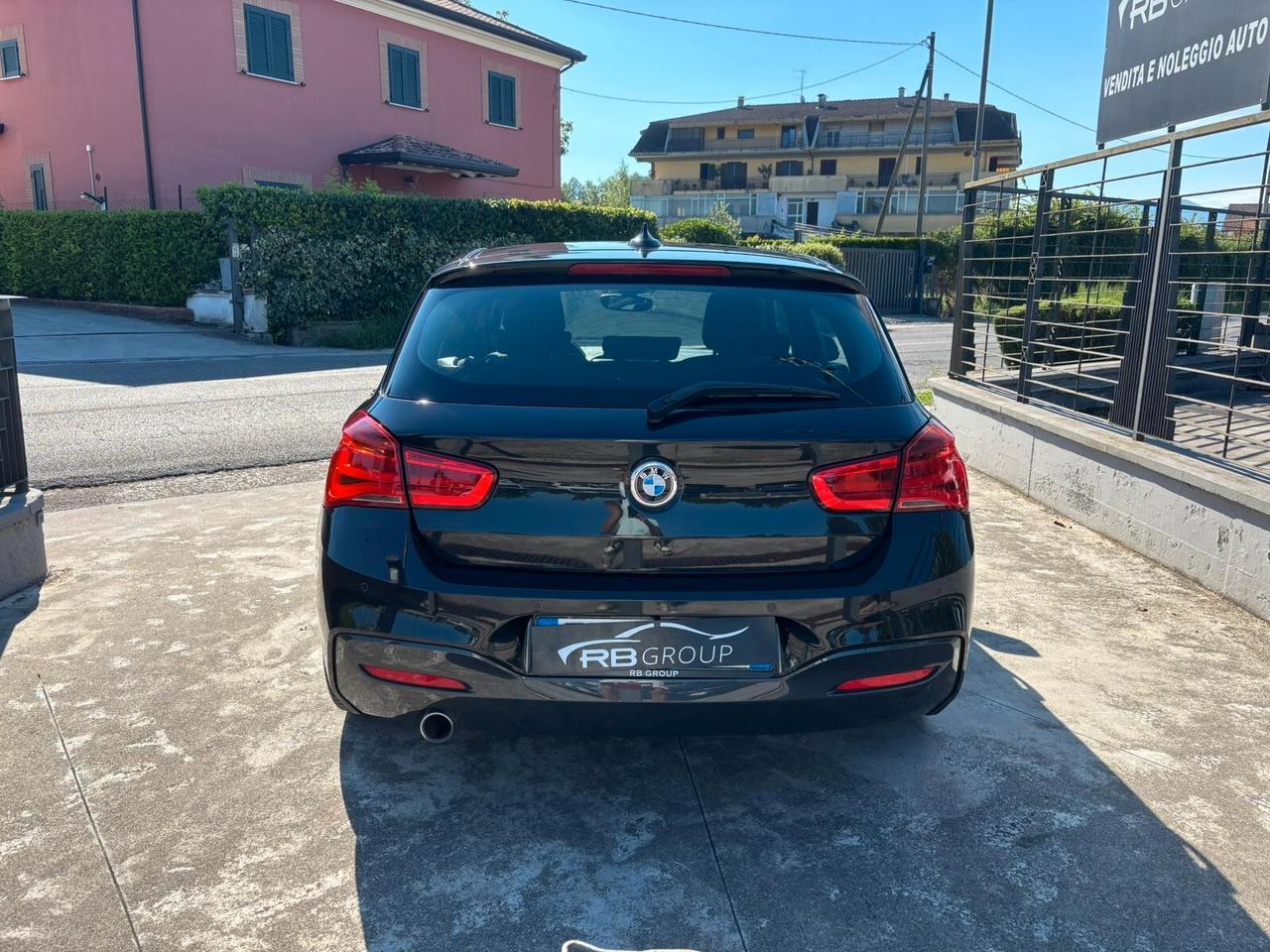 Bmw 118 118d 5p. Msport