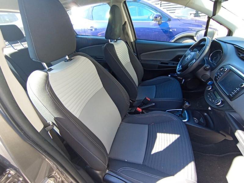 Toyota Yaris 1.5 Hybrid 5 porte Active