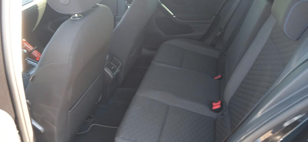 Volkswagen Golf 1.6 TDI 115 CV 5p. Executive BlueMotion Technology