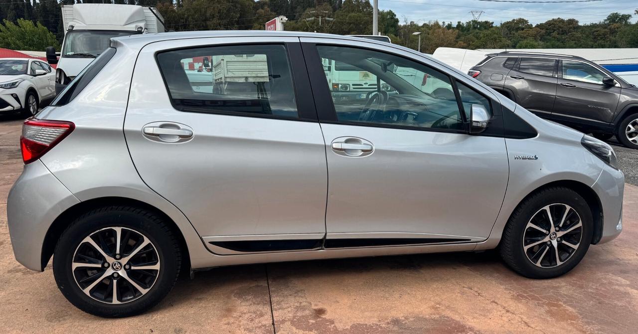 Toyota Yaris 1.5 Hybrid 5 porte Active