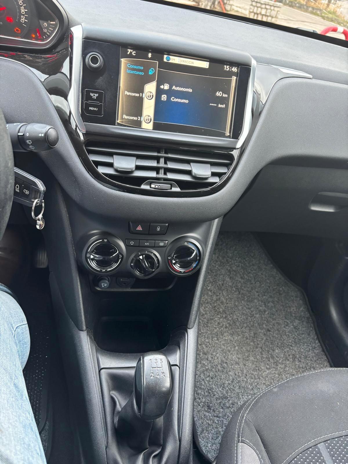 Peugeot 208 1.4 HDi 68 CV 5 porte Active