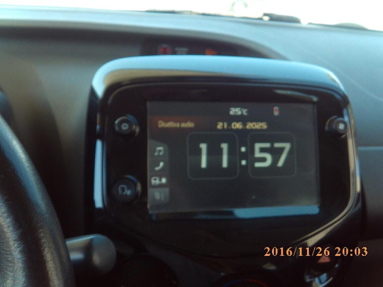 Citroen C1 VTi 72 ETG 5 porte Urban Ride