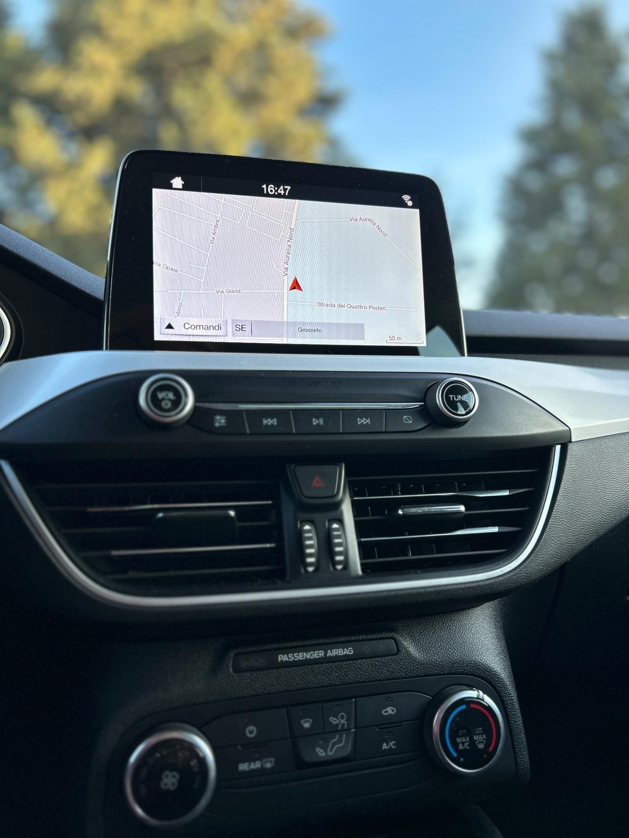 Ford Focus 1.5 TDCi 120 CV*NAVI*UNIPRO*