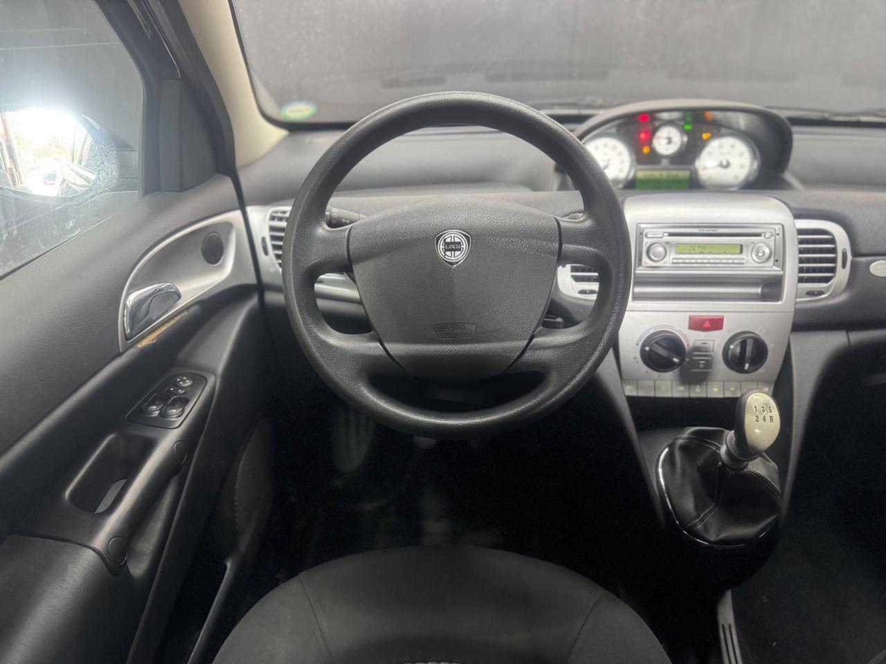 Lancia Ypsilon 1.2 Benzina ADATTA NEOPATENTATI