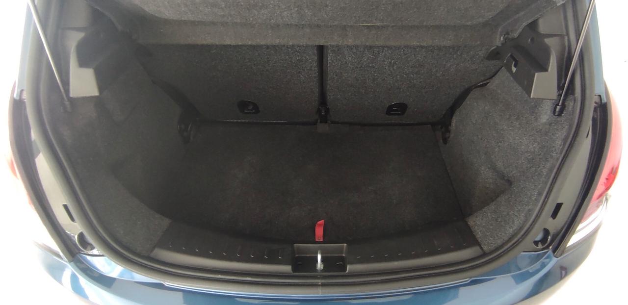 Lancia Ypsilon 1.0 FireFly 5 porte S&S Hybrid Silver