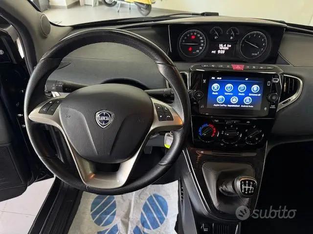 Lancia Ypsilon 1.0 firefly hybrid Gold KM CERT