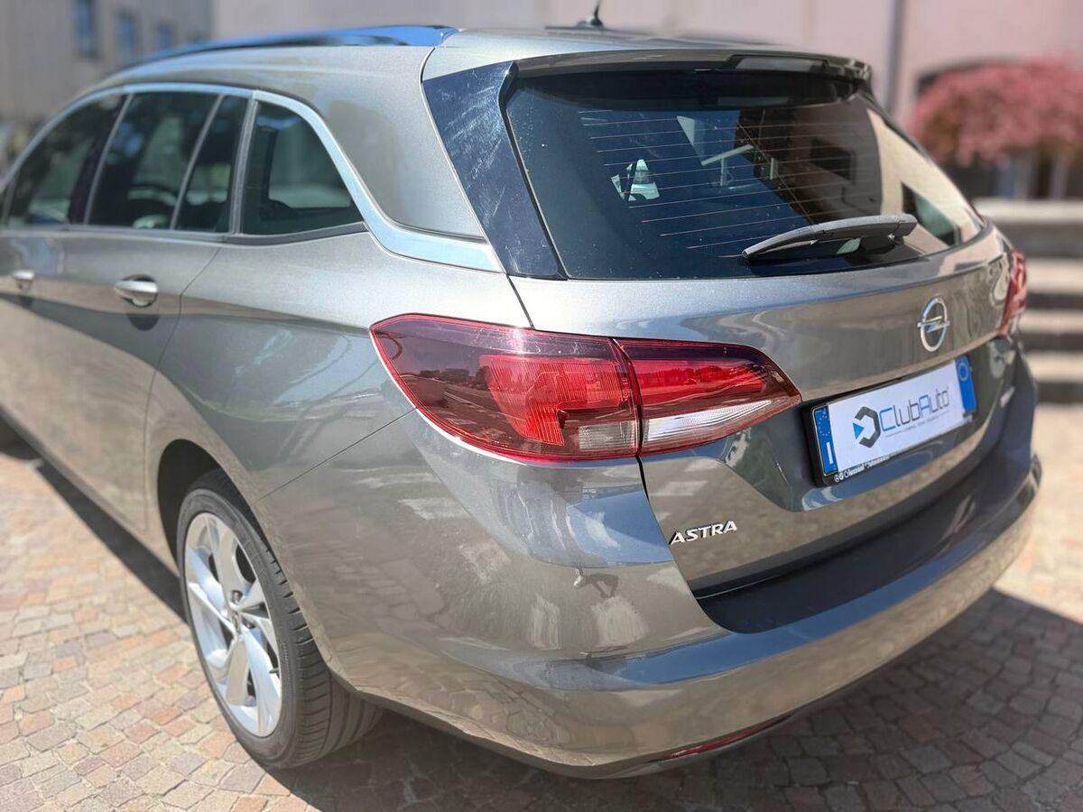 Opel Astra 1.4 t Innovation s&s 150cv auto my19