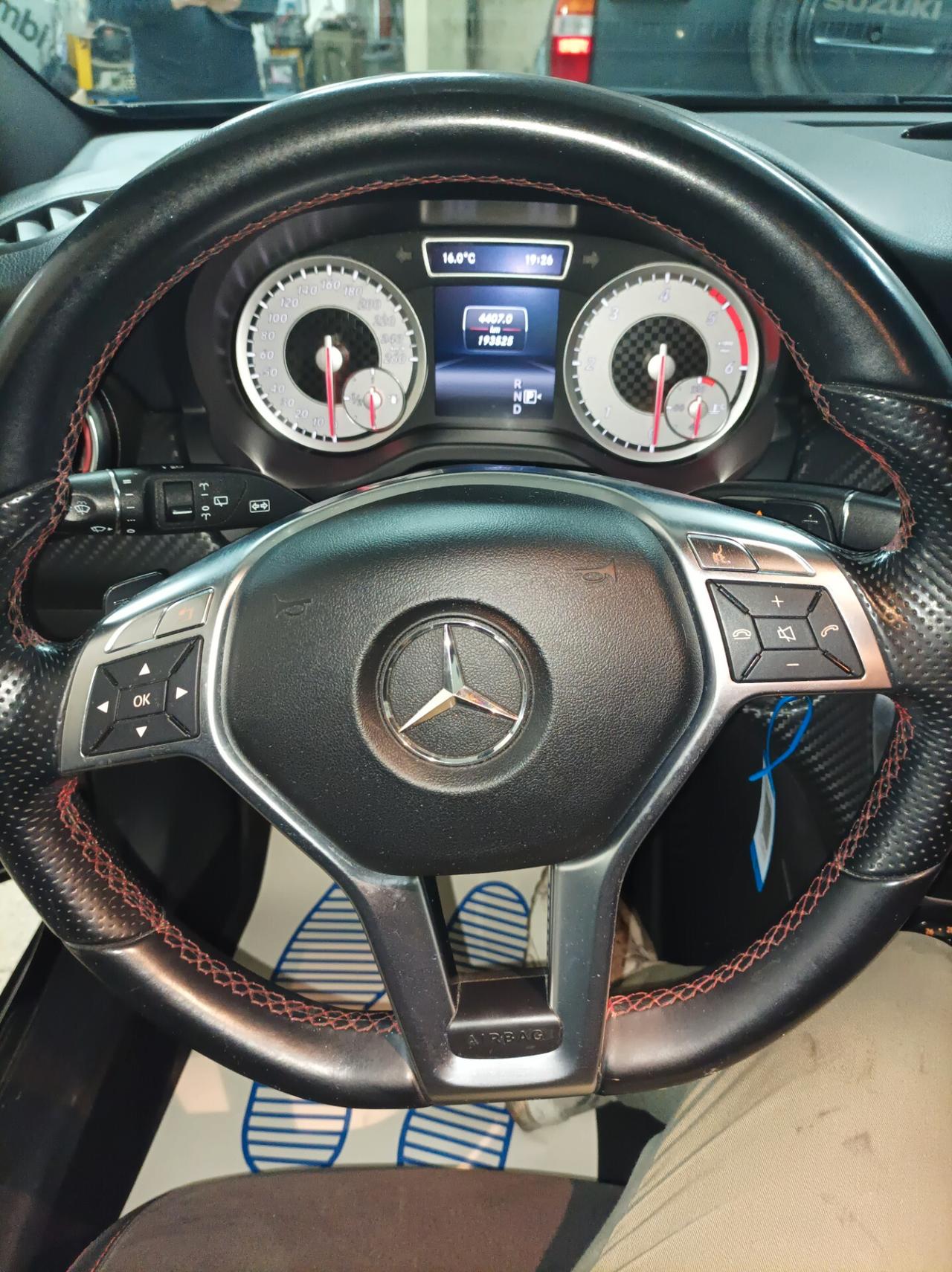 Mercedes-benz A 180 CDI BlueEFFICIENCY Automatic Sport