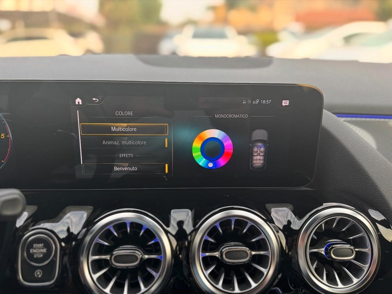 MERCEDES GLA 200d PREMIUM AMG