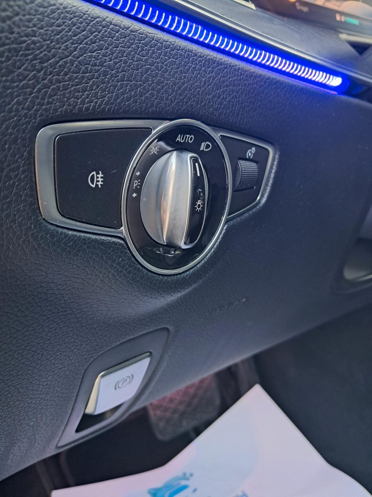 Mercedes E 220d Premium*AMG*VIRTUAL*CAM360°