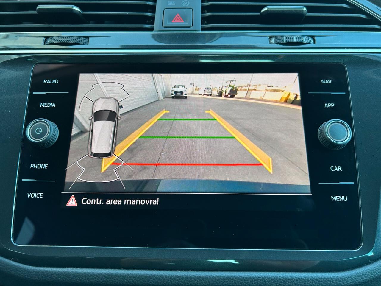 Volkswagen Tiguan 2.0 TDI 150 CV SCR DSG Elegance