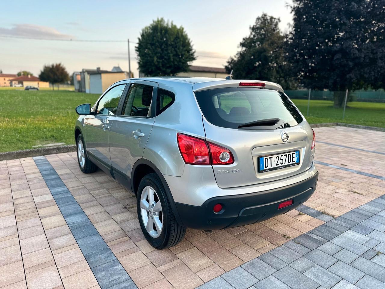 Nissan Qashqai 2.0 dCi DPF Tekna