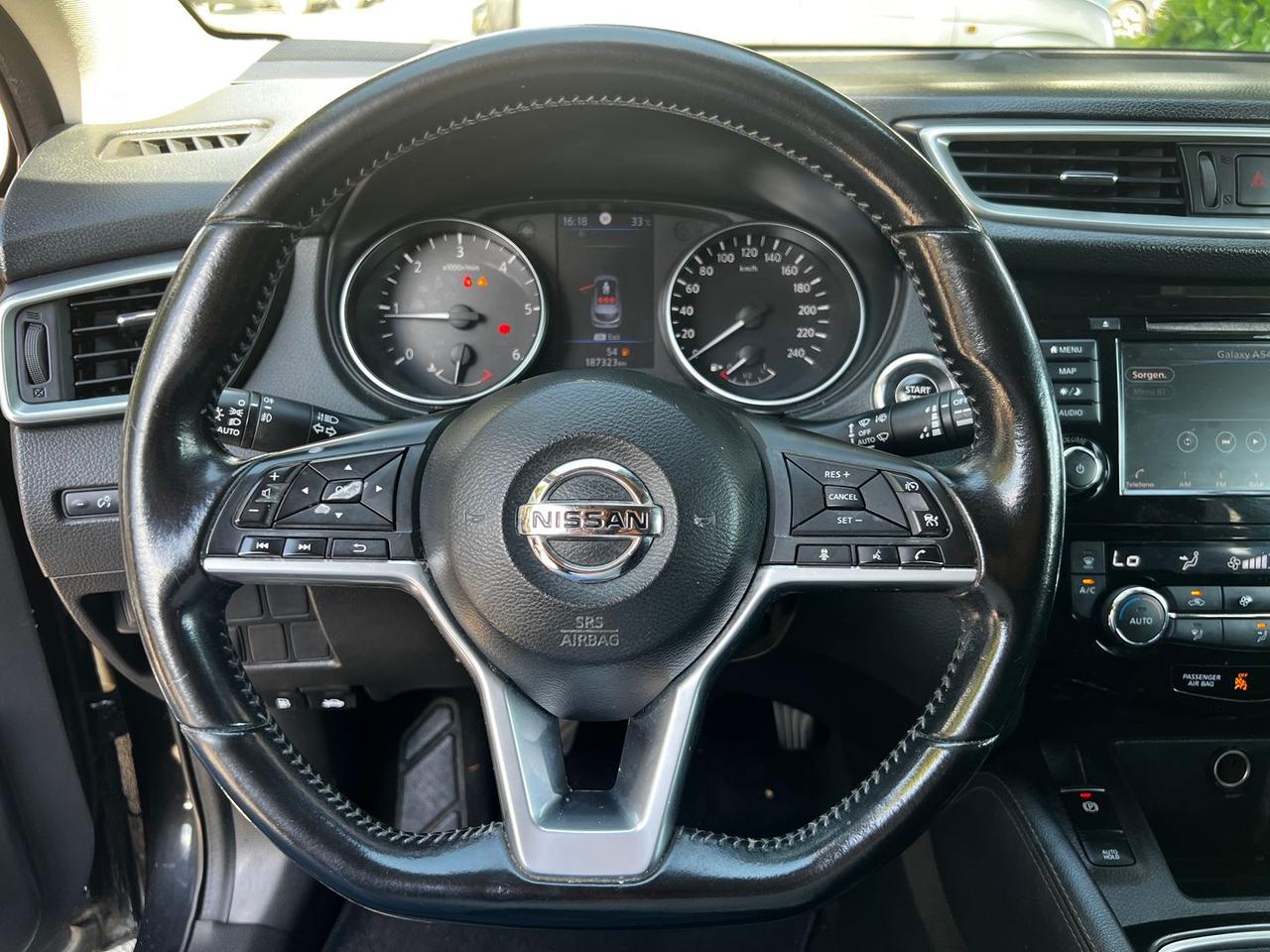 Nissan Qashqai 1.5 dCi Tekna #11258