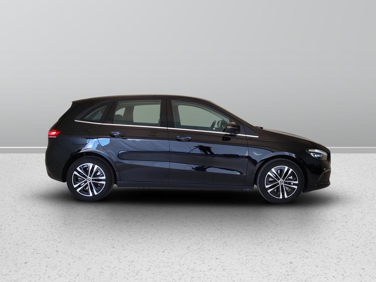 Mercedes-Benz Classe B - W247 2023 - B 250 e phev Advanced auto