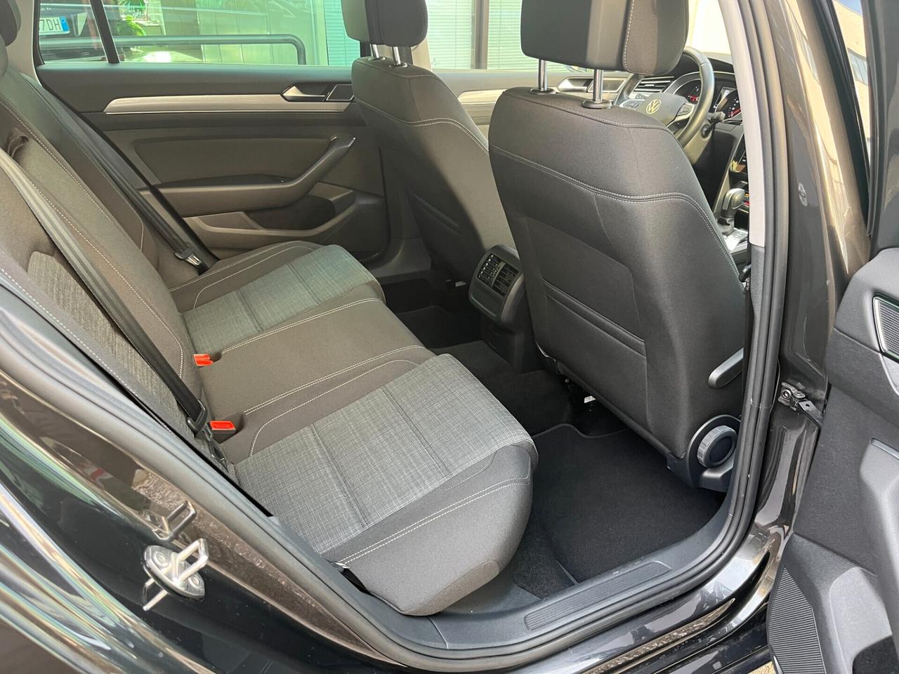 Volkswagen Passat Variant 2.0 TDI SCR EVO DSG Business