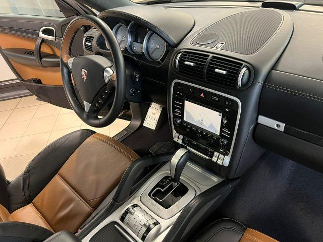 PORSCHE Cayenne 4.8 Turbo S 550CV COLOR MACADAMIA ! FRENI CARBO !