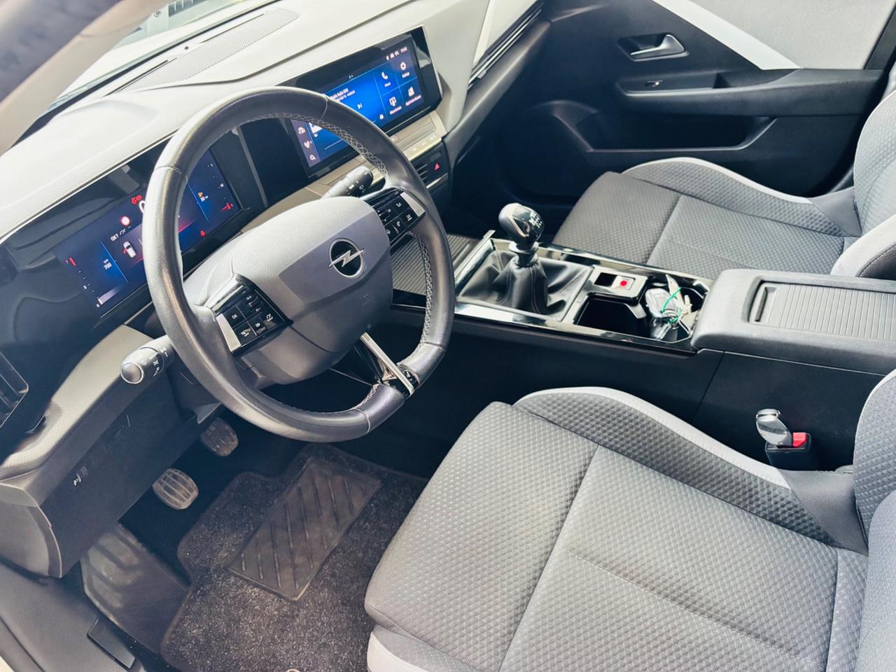 Opel Astra 1.5 Turbo Diesel 130 CV AT8 Elegance