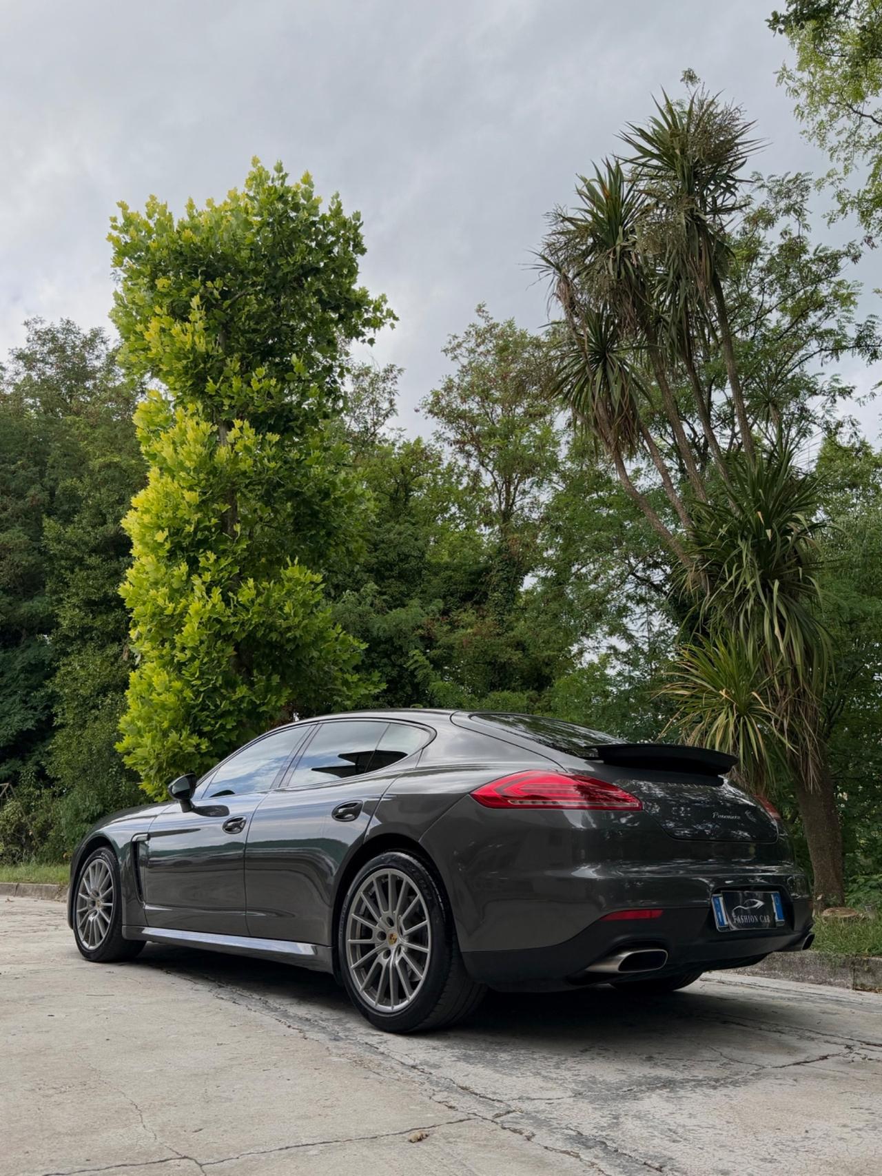 Porsche Panamera 3.0 RESTYLING FULL LED