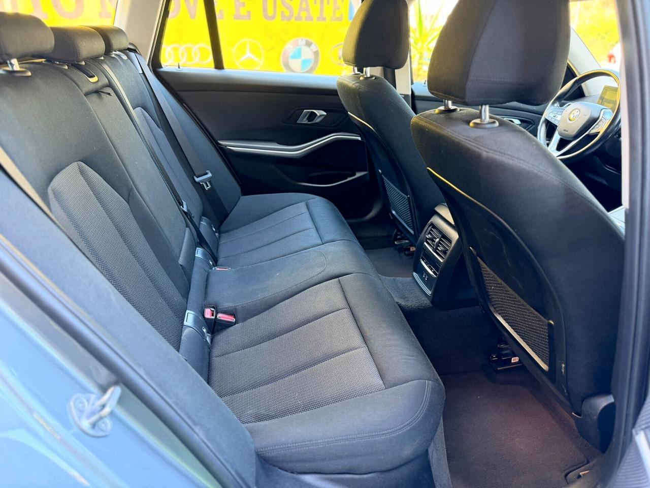 Bmw serie 318d 150CV Touring Anno 12/2022 Permuta Garanzia Finanziamenti