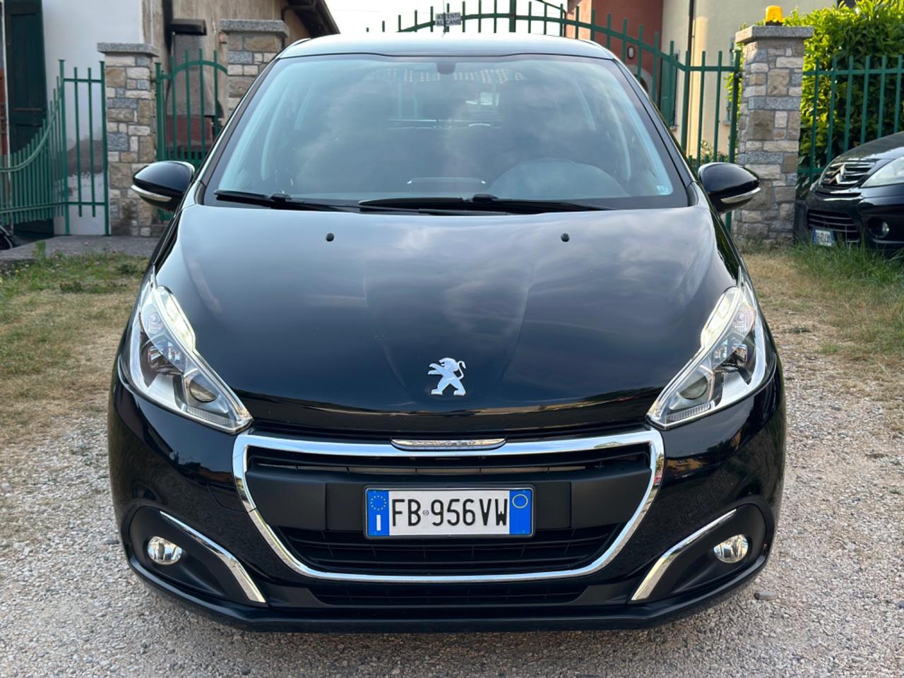 Peugeot 208 82 5P ALLURE NEOPAT KMCERT UNICOPR