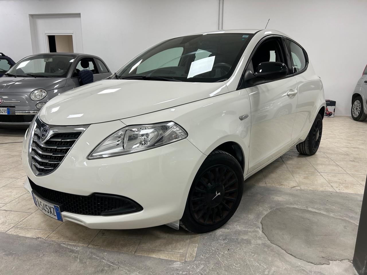 Lancia Ypsilon 1.2 69 CV 5 porte Elle