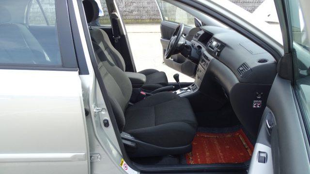 TOYOTA Corolla 1.4 D-4D M-MT 5p, Automatica, Sol, 90cv, Garanzia.