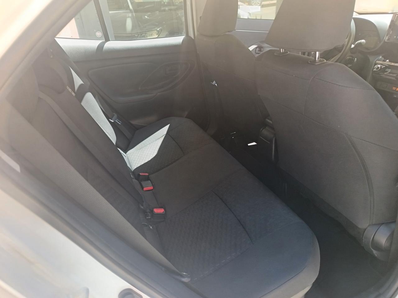 Toyota Yaris Cross 1.5 Full Hybrid 5p. km 32000