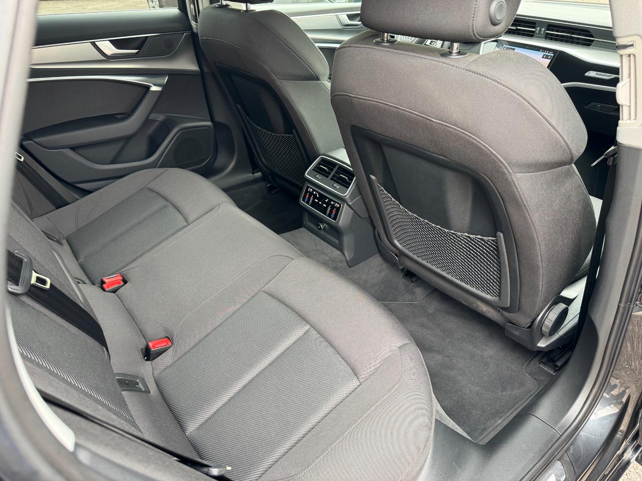 Audi A6 Avant 40 2.0 TDI S tronic Business Sport