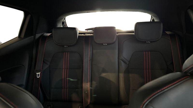 Renault Clio 1.6 E-Tech hybrid R.S. Line 140cv auto