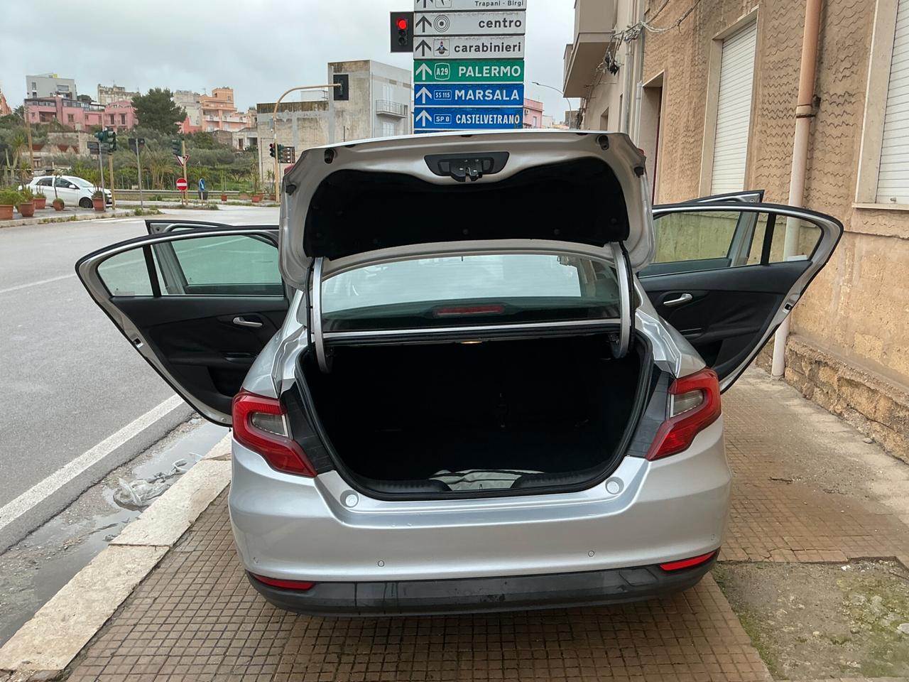 Fiat Tipo 1.6 Mjt 4 porte Opening Edition Plus