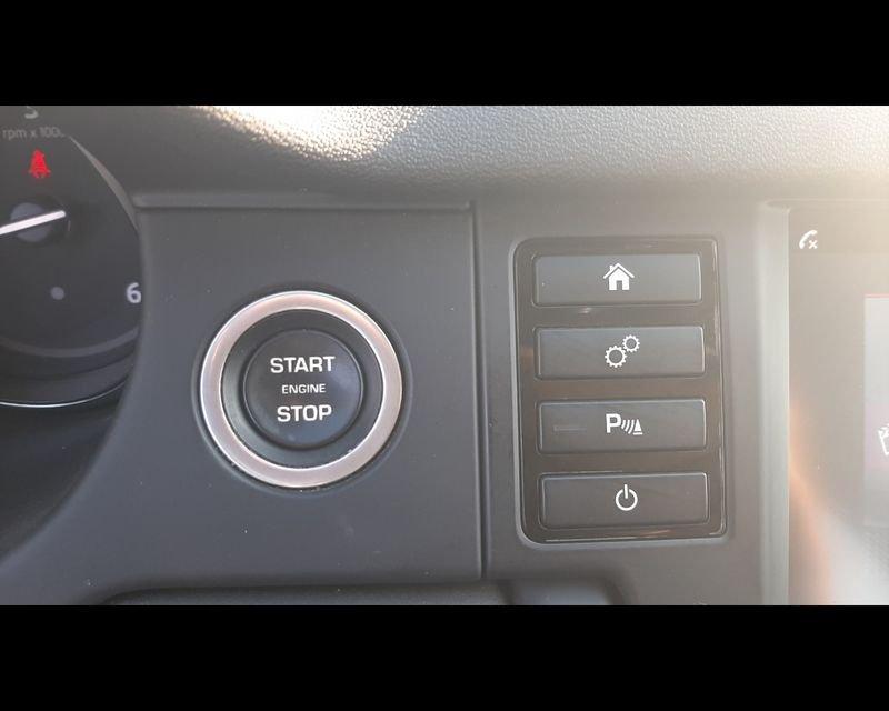 Land Rover Discovery Sport 2.0 TD4 150 CV HSE