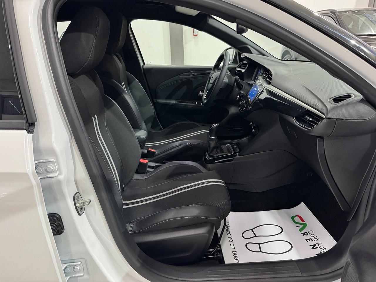 Corsa 1.2 GS SUPER BELLA PARI NUOVO