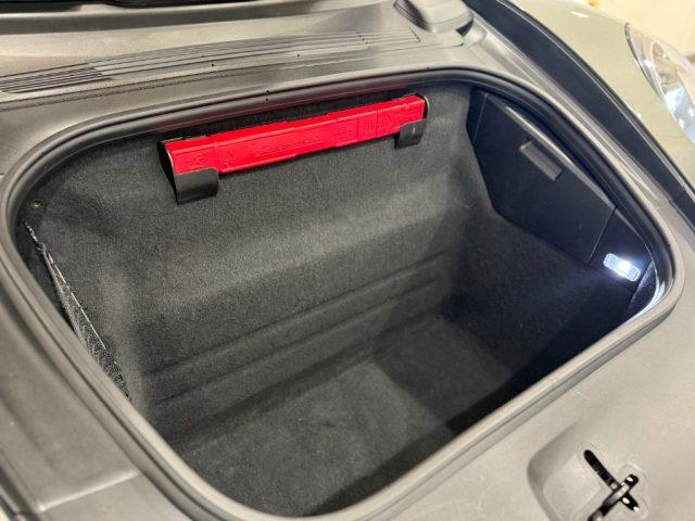 PORSCHE 911 Carrera 992 Coupè