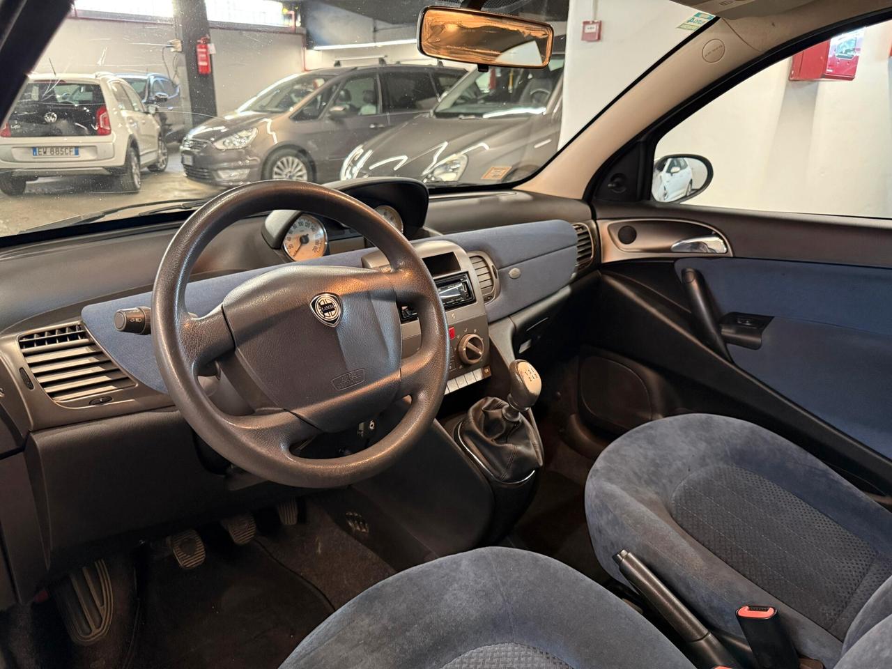 Lancia Ypsilon 1.2 Oro