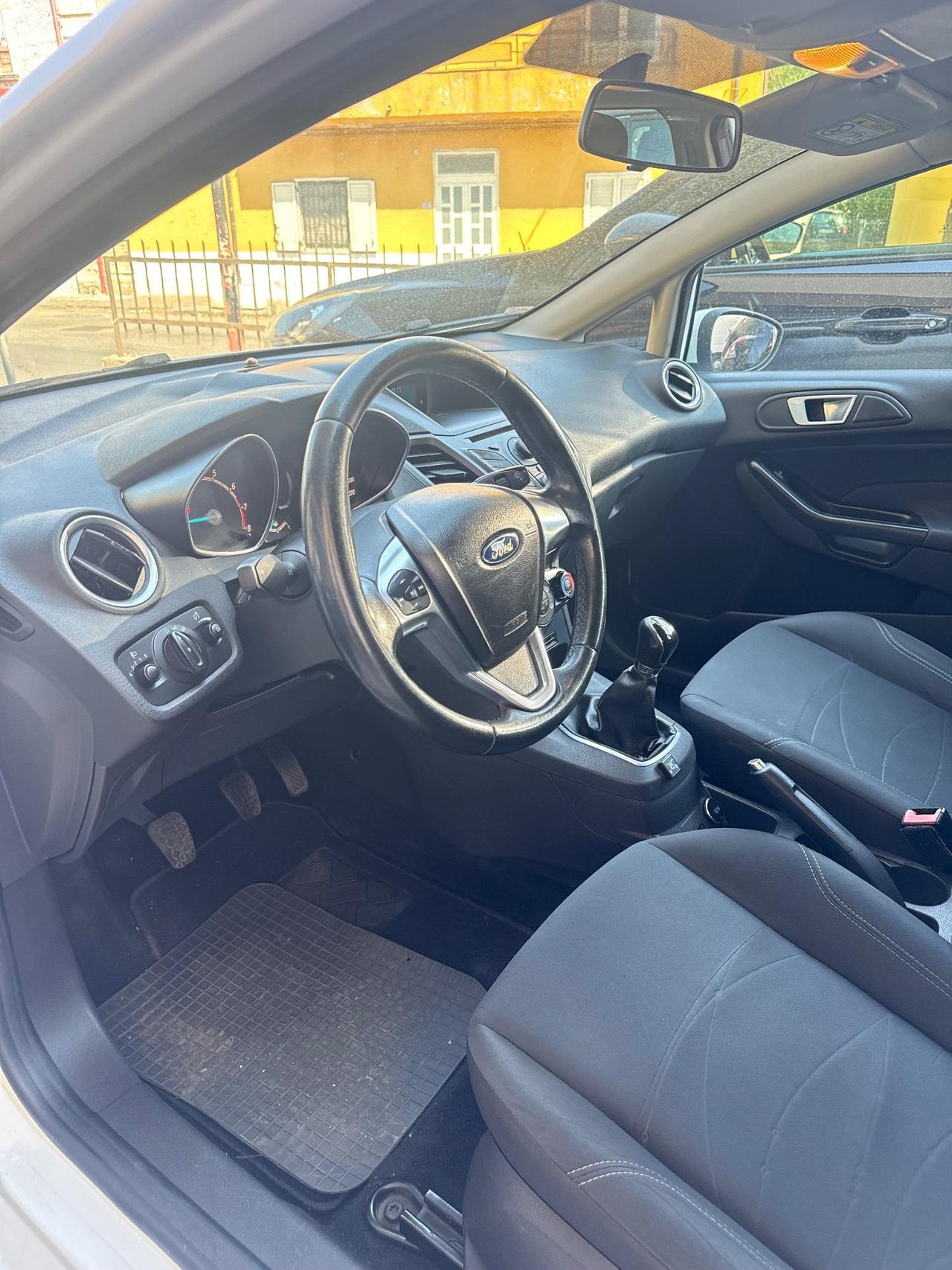 Ford Fiesta 1.2 60CV Benzina- GPL